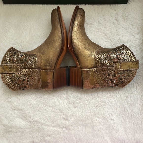 FRYE Deborah studded metallic western boots - Picture 10 of 13